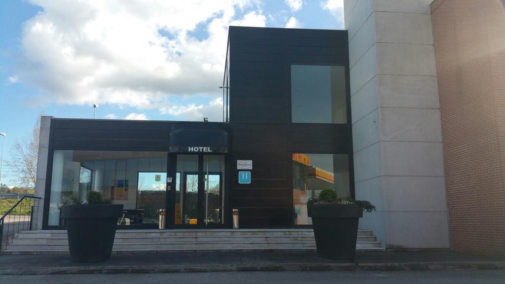 Puerta De Santillana Reocin Bagian luar foto