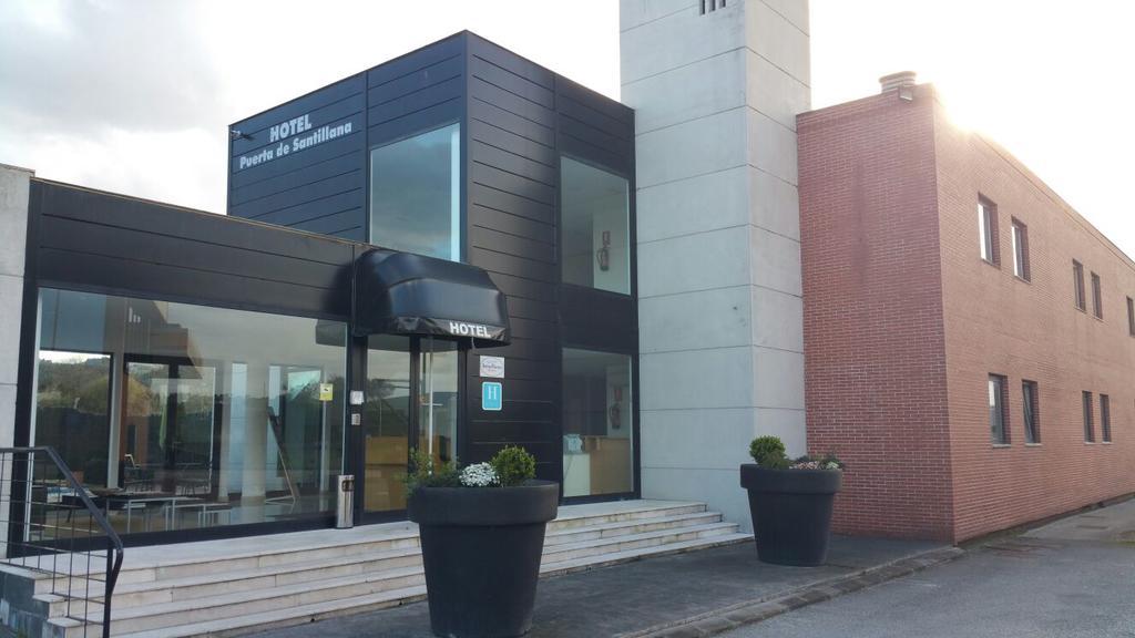 Puerta De Santillana Reocin Bagian luar foto